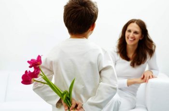 When Is Mothers Day 2022, 2023, 2024, 2025 and further years? Happy Mothers Day - Image: Shutterstock
