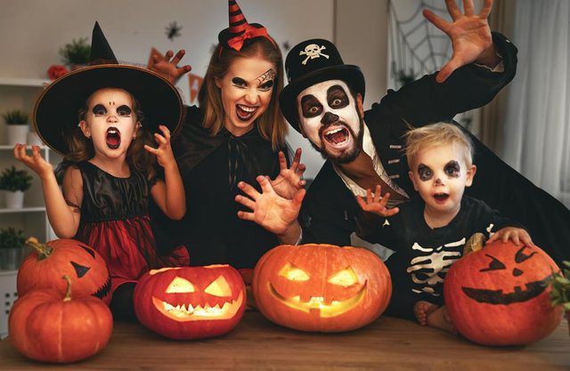 When is Halloween This Year and How to Celebrate and Happy Halloween