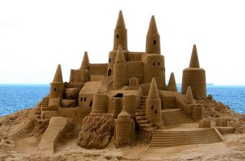 national-sandcastle-and-sculpture-day