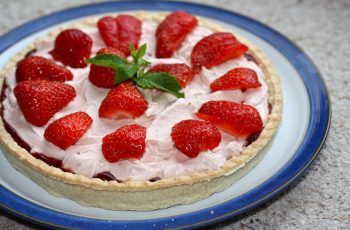 national-strawberry-cream-pie-day